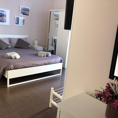 Le Suites Maor Гаэта Номер фото