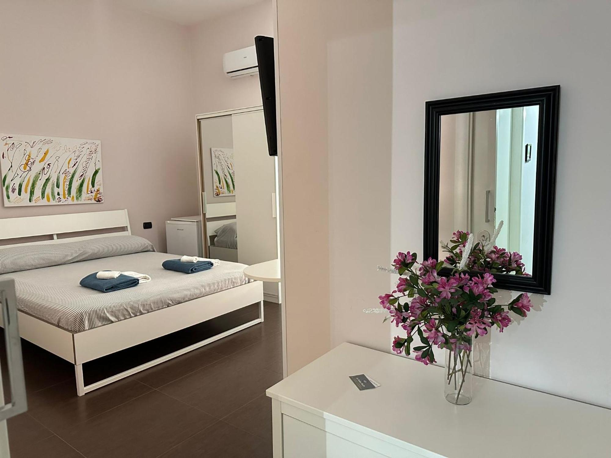 Le Suites Maor Гаэта Экстерьер фото